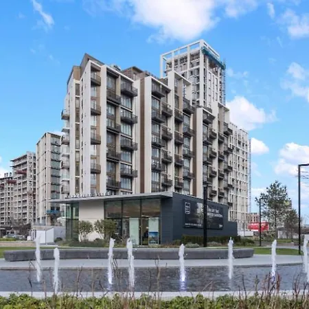 Luxury 2 Beds Apartment In White City Londres Extérieur photo