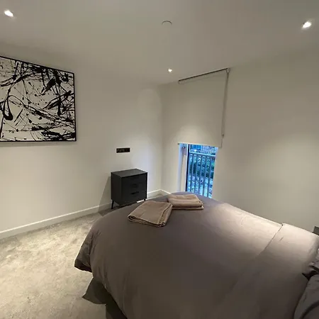 Luxury 2 Beds Apartment In White City Londres Extérieur photo