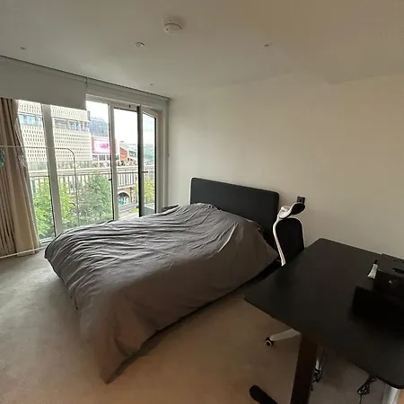 Luxury 2 Beds Apartment In White City Londres Extérieur photo